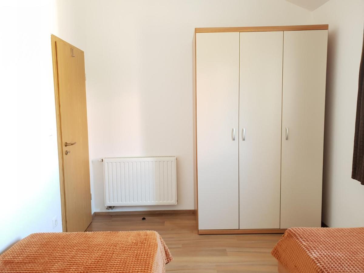Apartments Skocic Водице Екстер'єр фото
