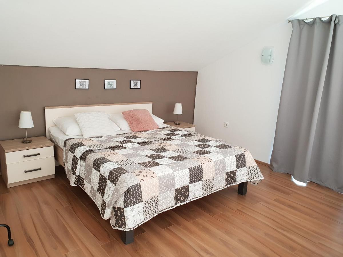 Apartments Skocic Водице Екстер'єр фото
