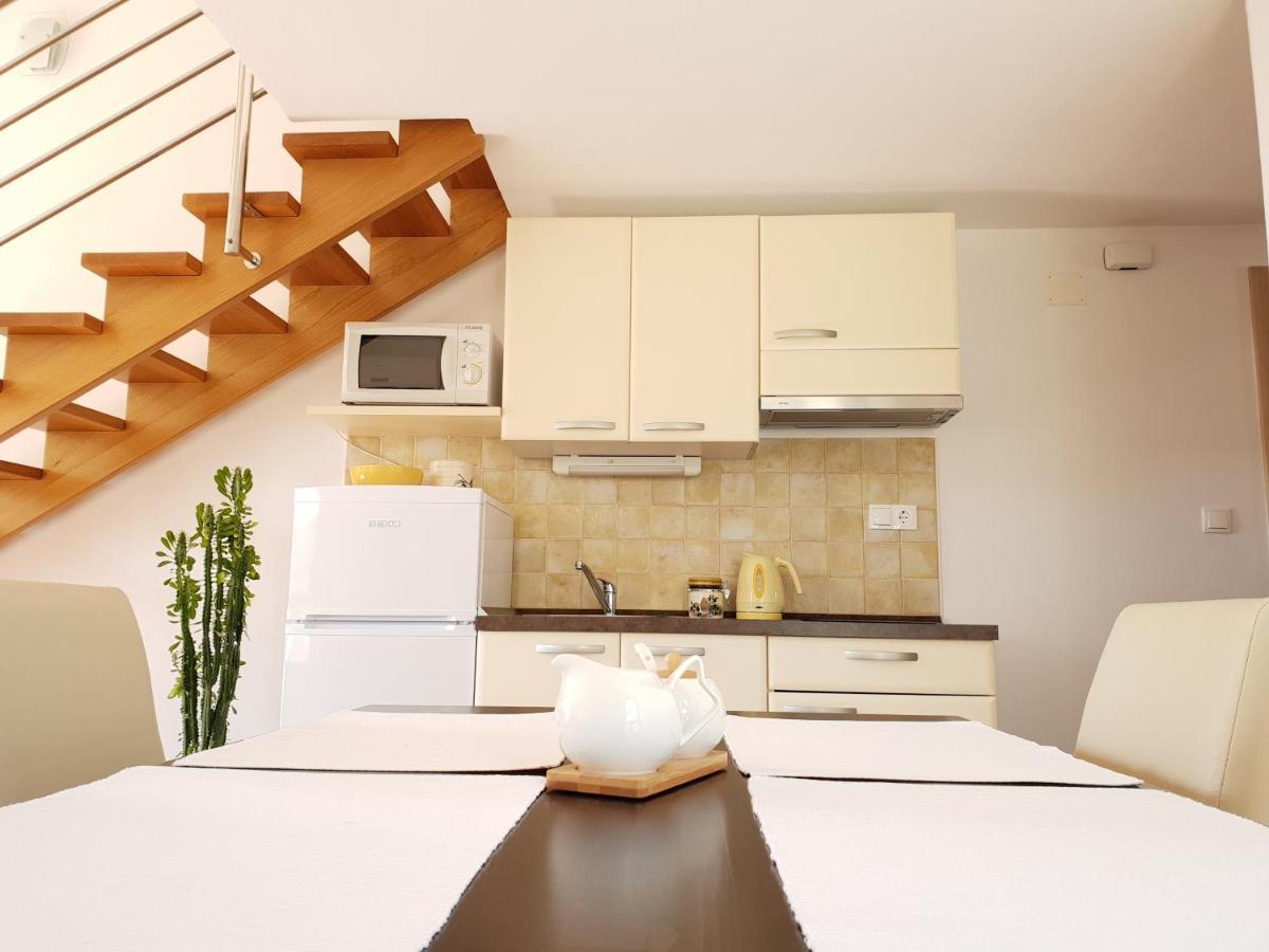 Apartments Skocic Водице Екстер'єр фото